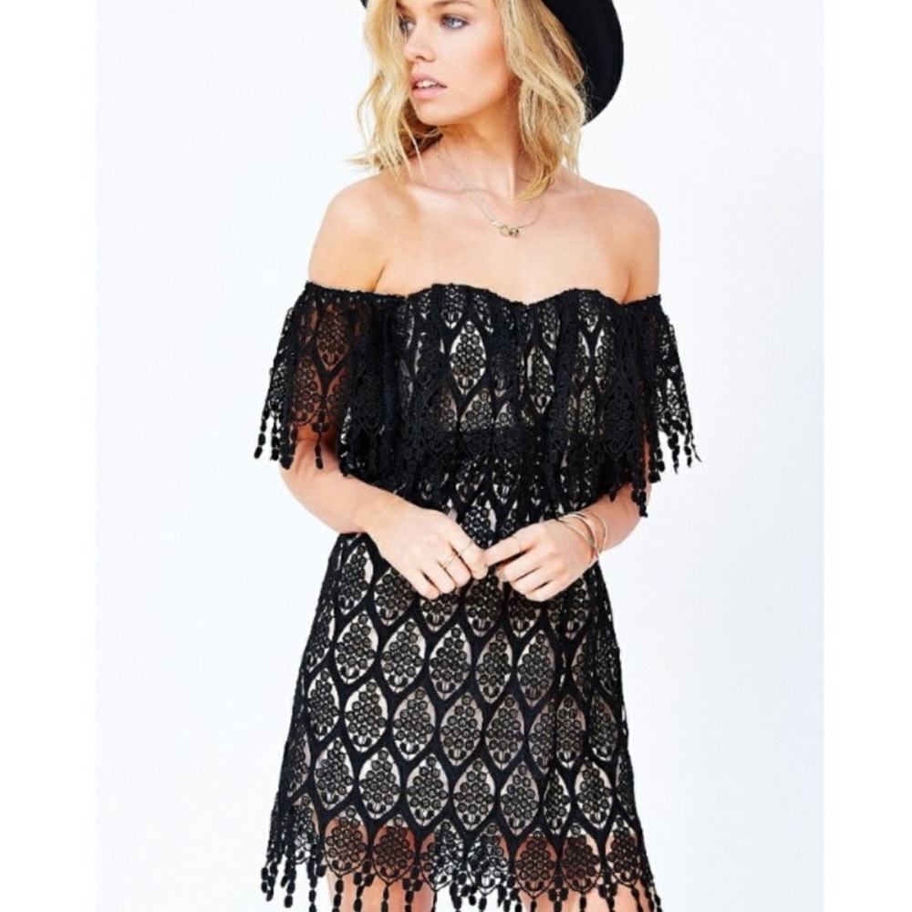 Stone Cold Fox Iowa Lace Dress